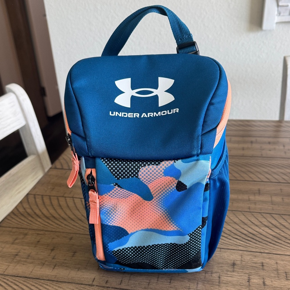 Under Armour Camo Blue and Coral Lunchkit